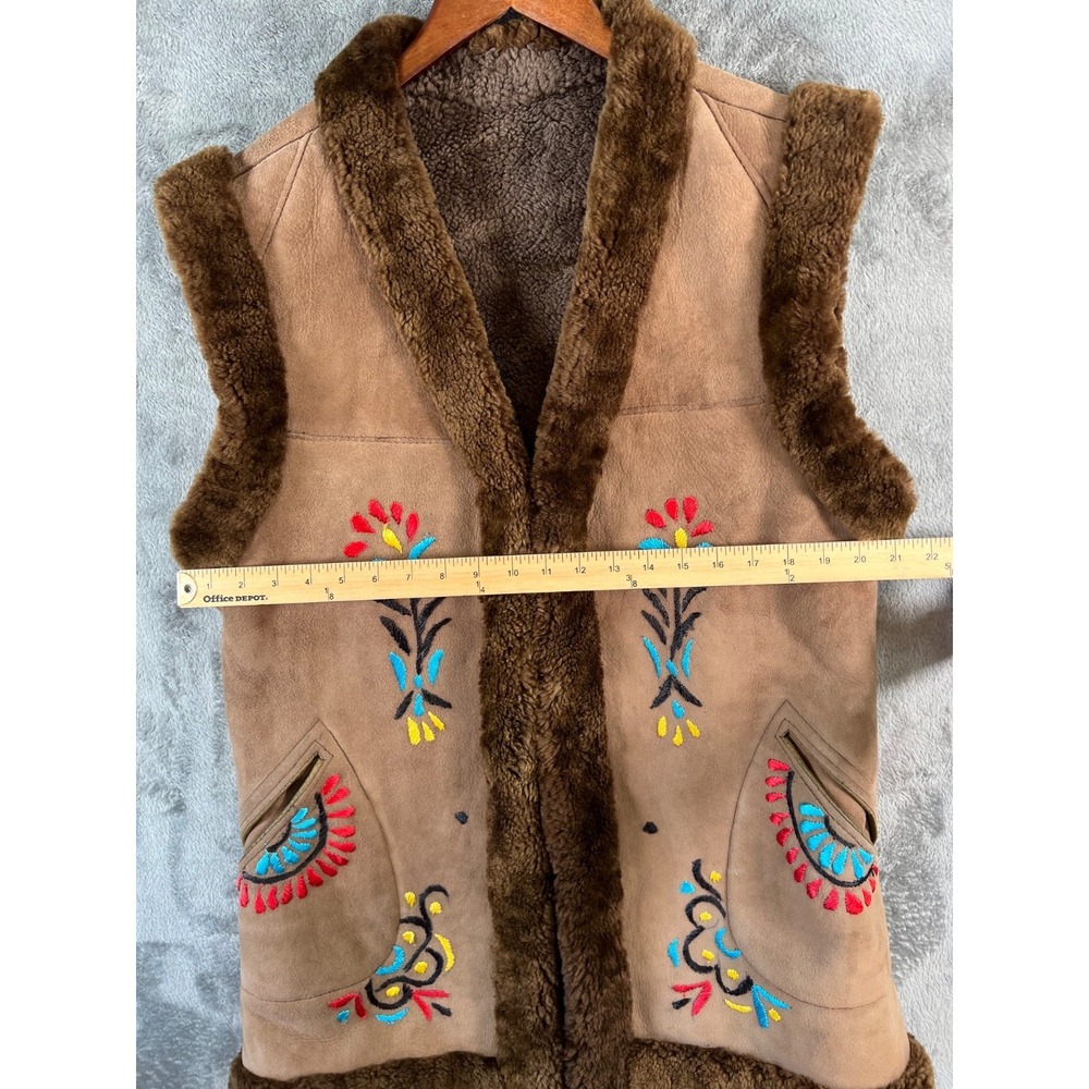 Vintage Afghan Embroidered Suede Shearling Vest Womens Medium Waistcoat - Picture 4 of 16